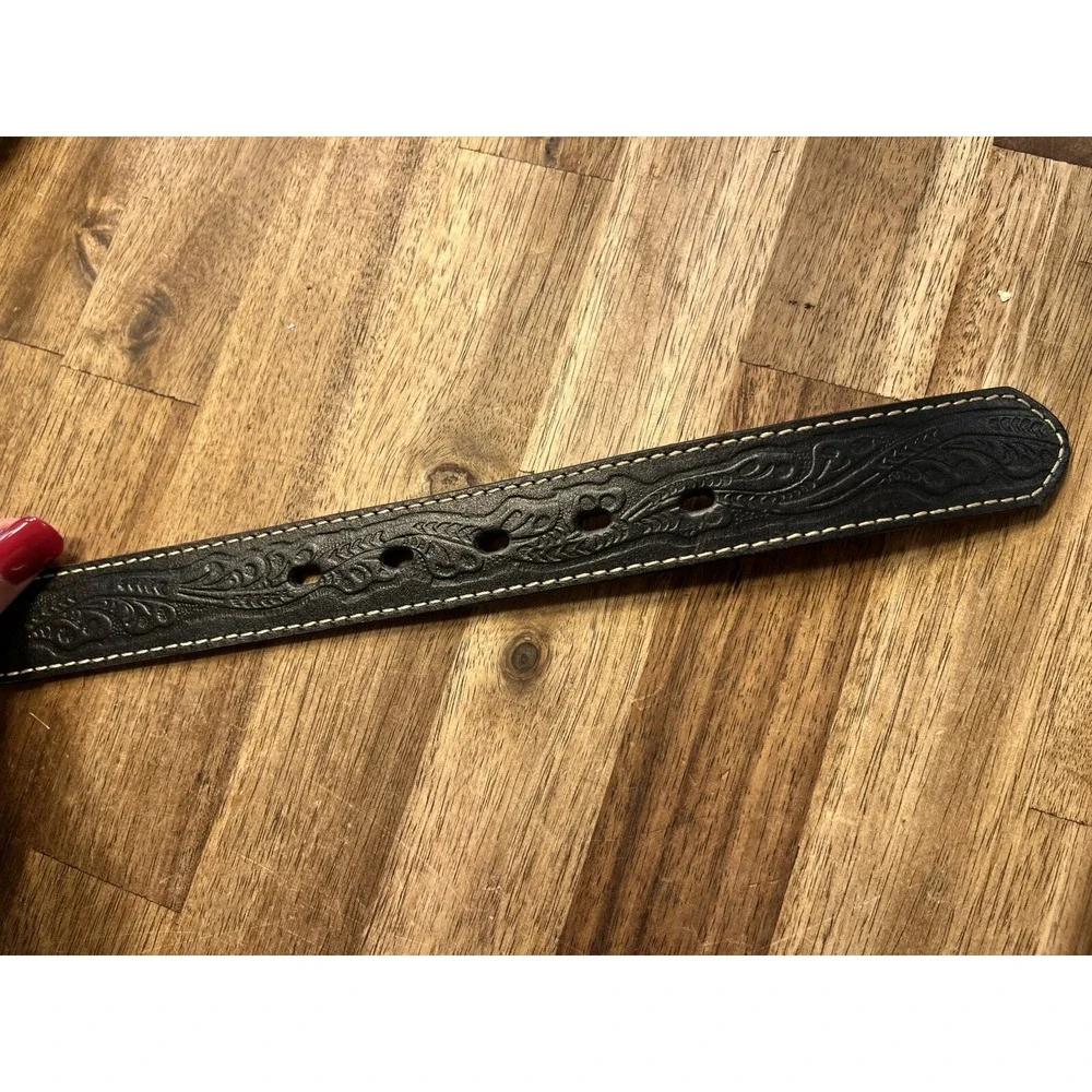 Nacona Belt Co Youth 24 Bull Riding Rodeo Embossed Tooled Leather Belt